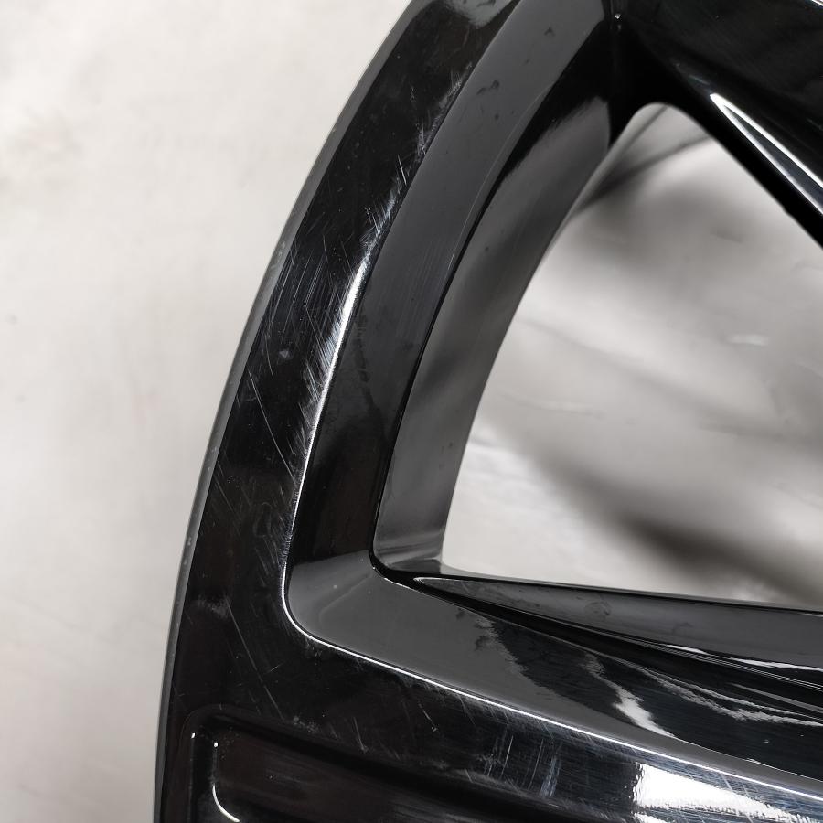 ◇配送先指定あり◇ 希少！ 18x7J フォルクスワーゲン T-CROSS 純正 5H