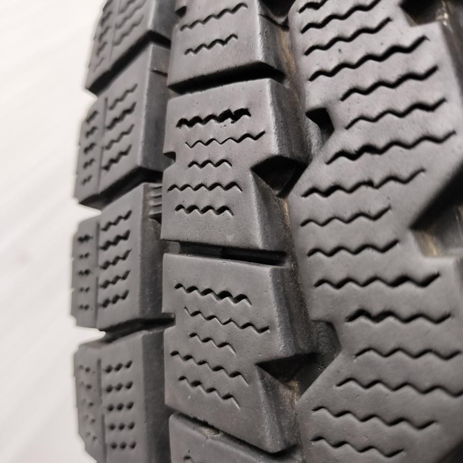 タイヤ・ホイール DUNLOP LT03 205/70R17.5 115/113L LT ◇配送先指定あり◇ ＜トラック用！ スタッドレス 1本＞ 205/70R17.5
