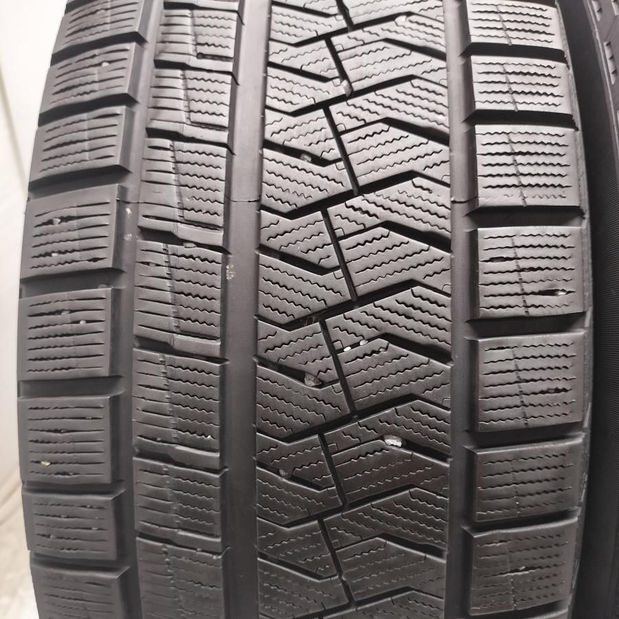 ◇配送先指定あり◇ ＜訳アリ特価！ スタッドレス 2本＞ 235/50R18 