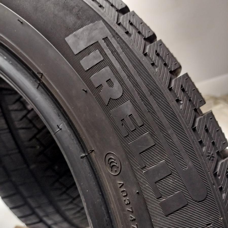 ◇配送先指定あり◇ ＜訳アリ特価！ スタッドレス 2本＞ 235/50R18 