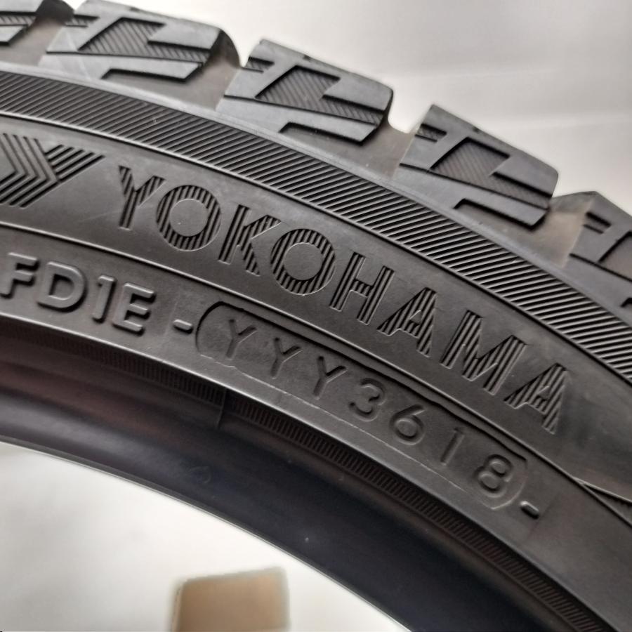 ◆配送先指定あり◆ ＜訳アリ特価！ 希少！ スタッドレス 1本＞ 215/45R16 ヨコハマタイヤ アイスガード iG50+ 2018年製 70〜80%の画像