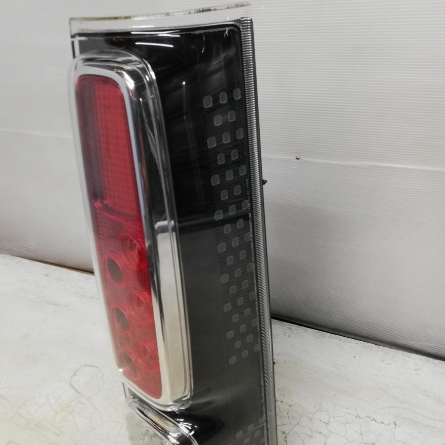 ◇本州・四国は送料無料◇ スズキ スペーシアカスタム MK53S テール