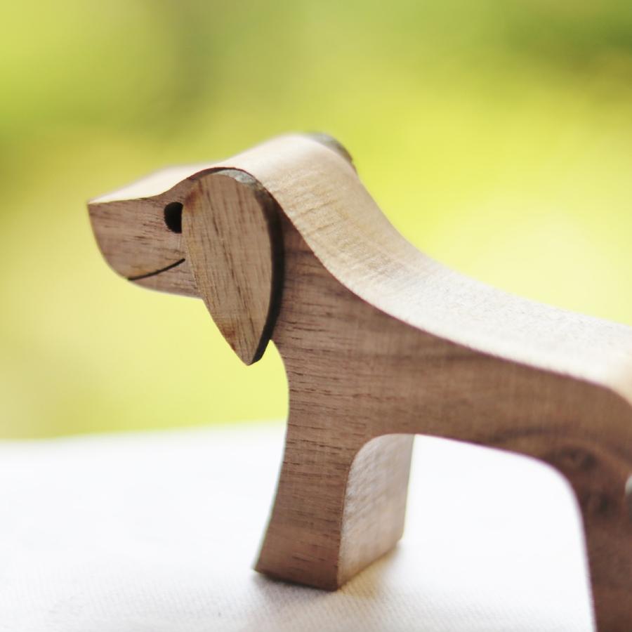 木製　黒檀　犬　オブジェ　置物 Amazon.co.jp: 木彫り 置物 狛犬（木製：黒檀木）開運・魔よけ