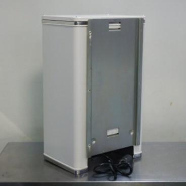 2015年製 イトミック EWR20BNN215A0 電気温水器 壁掛け 単相200V 2015年製 イトミック EWR20BNN215A0 電気温水器 壁掛け 単相200V