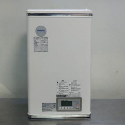 2017年製 イトミック EWR20BNN215B0 電気温水器 壁掛け 単相200V 用 