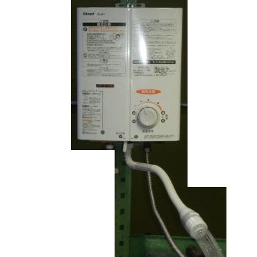 瞬間湯沸かし器　RUS-V51YT 都市ガス用　2019年1月製造品　元止め式 2020年製 リンナイ RUS-V51YT 瞬間湯沸かし器 都市ガス 用 元止め式