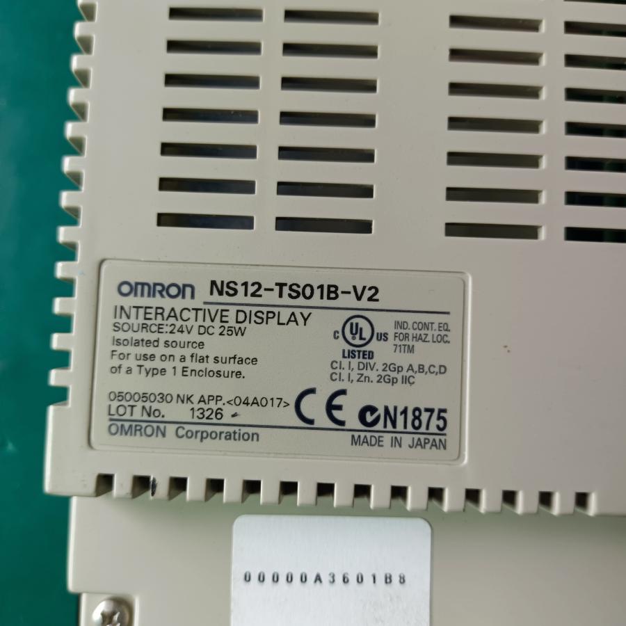 ☆ 新品 OMRON/オムロン タッチパネル NS12-TS01B-V2 : CJFT-Store