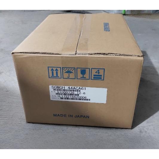 新品 YASKAWA /安川電機 サーボモータ SGMGH-44ACA61【6ヶ月安心保証