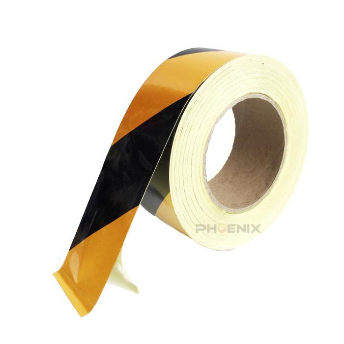 トラテープ 反射テープ 黄色 黒 幅 5cm 長さ 46ｍ 1巻 トラック 工事 倉庫 工場 店舗 安全 視認性向上 リフレクター ステッカー  追突防止 :z07649:バイクパーツショップ CK-Custom - 通販 - Yahoo!ショッピング