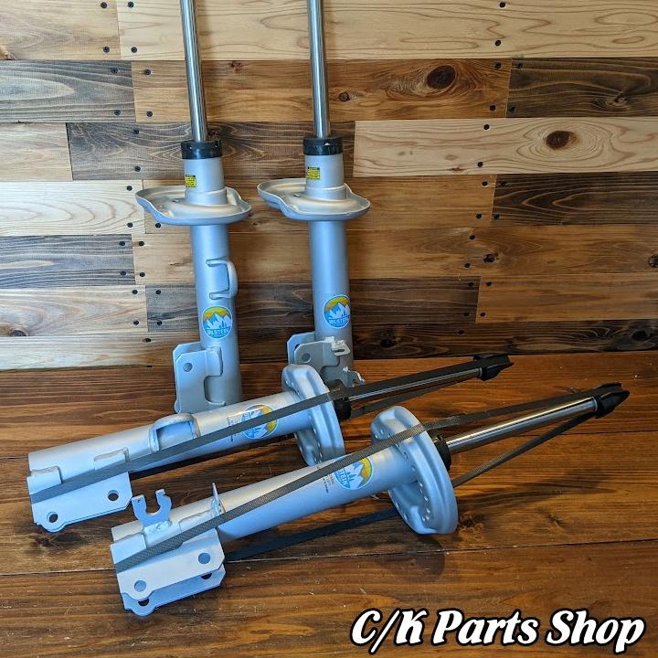 ショックアブソーバー1台分 Bilstein ビルシュタイン B8 TerraSport 1インチリフトアップ Jeep BU/BVレネゲード トレイルホーク 4WDの画像