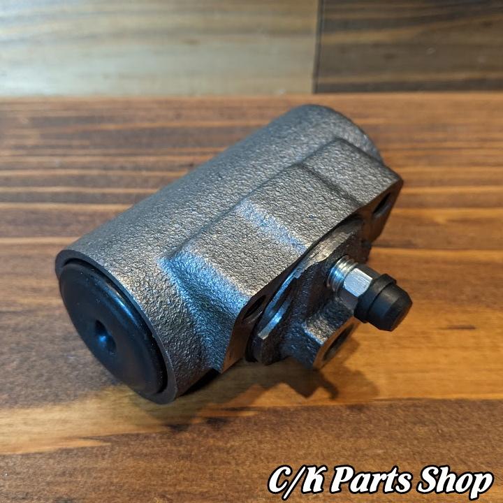 ホイールシリンダーASSY リア 11インチドラム用 C1500 K1500