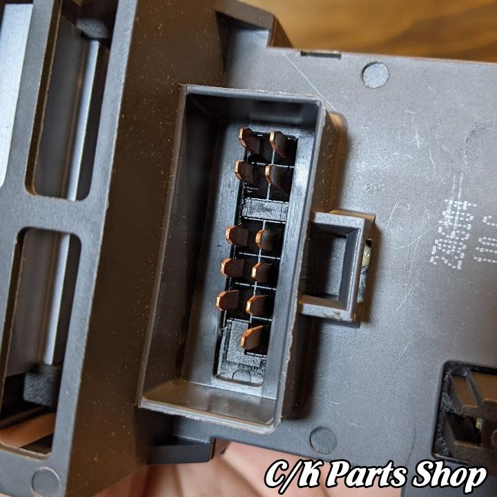 ヘッドライトスイッチ STANDARD 95-99年 C1500 K1500 サバーバン タホ