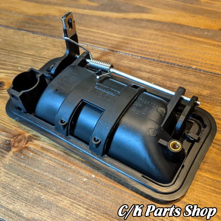 アウタードアハンドル 95-99y フロント左 社外品 アウター