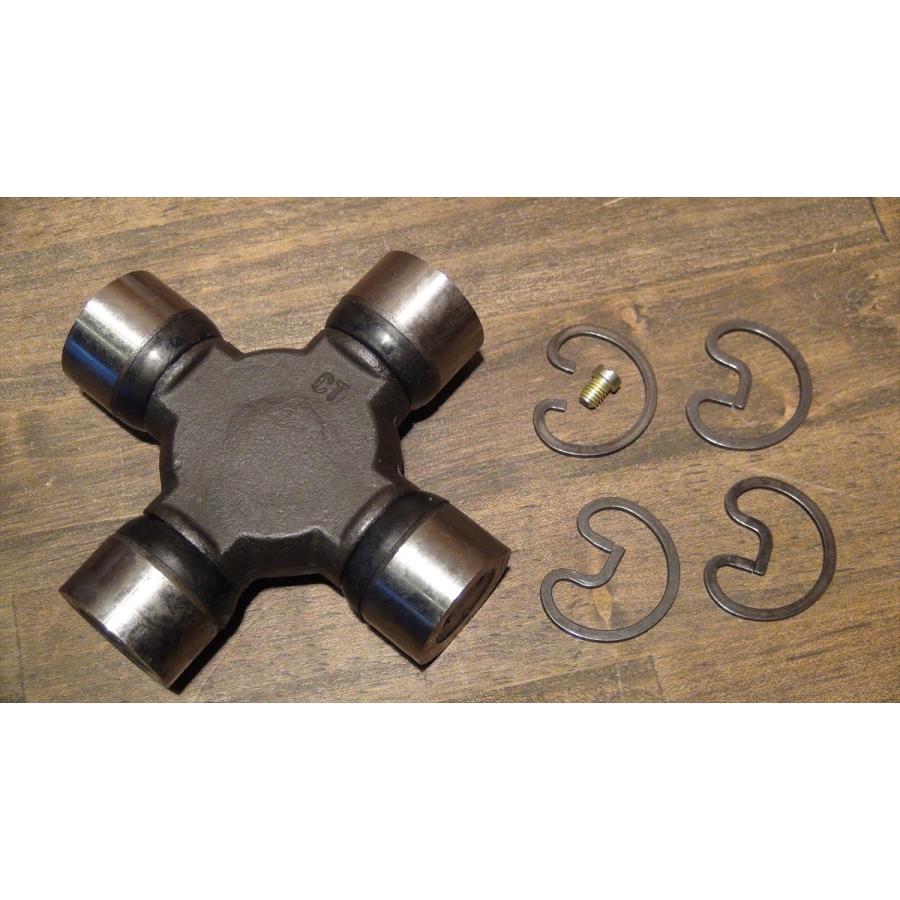 Uジョイント MOOG 270 高耐久 グリスニップル付 C1500 K1500 シルバラード サバーバン2WD ラムバン ラムピック