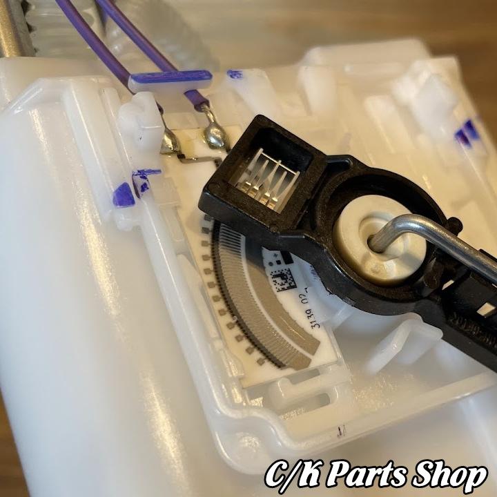 フューエルポンプモジュール ACDelco 98-99年 VORTEC サバーバン AC