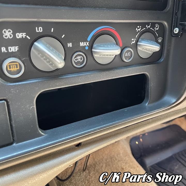 シボレー　タホ k1500 サバーバン　c1500 センターコンソール　純正 オーディオポケット コンソールポケット METRA 95-99年 C1500 K1500