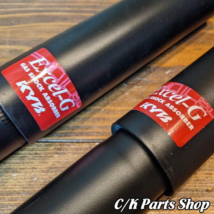 ショックアブソーバー KYB リア 2本セット ノーマル車高 84-96 Jeep