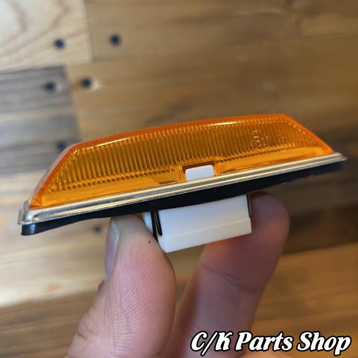 フェンダーマーカー 1個 社外品 日本仕様 オレンジ アンバー サイド