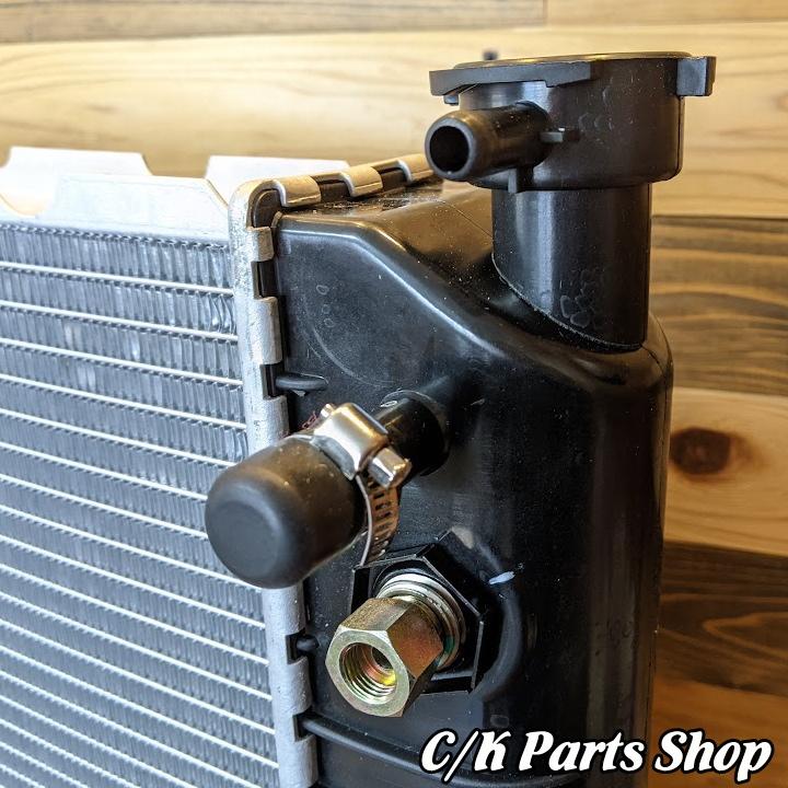 訳あり品 ラジエーター 94-99年 C3500 K3500 サバーバン 7.4L 454