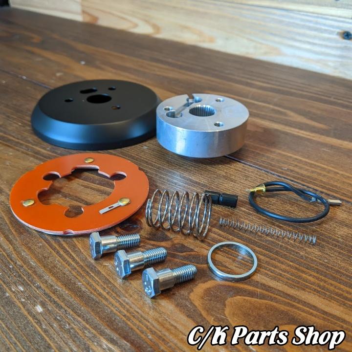 ビレットステアリングホイールアダプター ブラック 3ホール (GRANT/GT