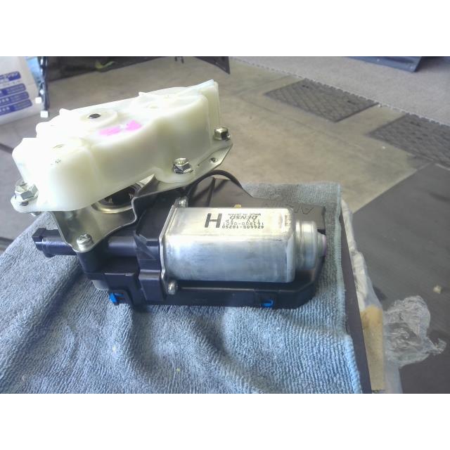 エスティマ DBA-ACR50W 右パワースライドドアモーター アエラス 7人