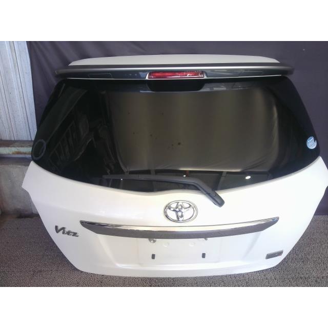 ヴィッツ DBA-NCP131 バックドアASSY RS G'S 070 M31Q8 67005-52C60