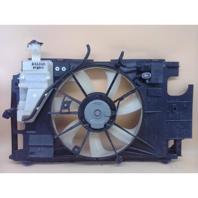 アクア DAA-NHP10 電動 ファン モーター G 9AH 268000-5031 16363