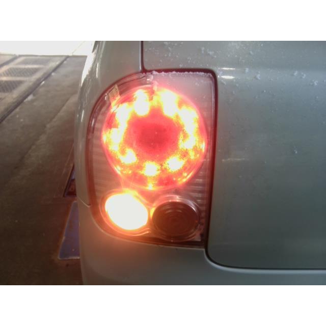 ラパン DBA-HE22S 左テールランプ ショコラX ZKT 35603-85K1 35670