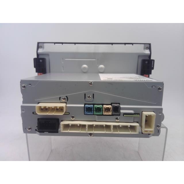ヤリス 6AA-MXPH10 カーナビゲーション ハイブリッドZ 3T3 86140-K0020
