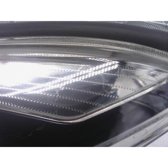 アクア DAA-NHP10 左 ヘッド ランプ ライト S スタイルブラック 209  52-315 81106-52M40の画像