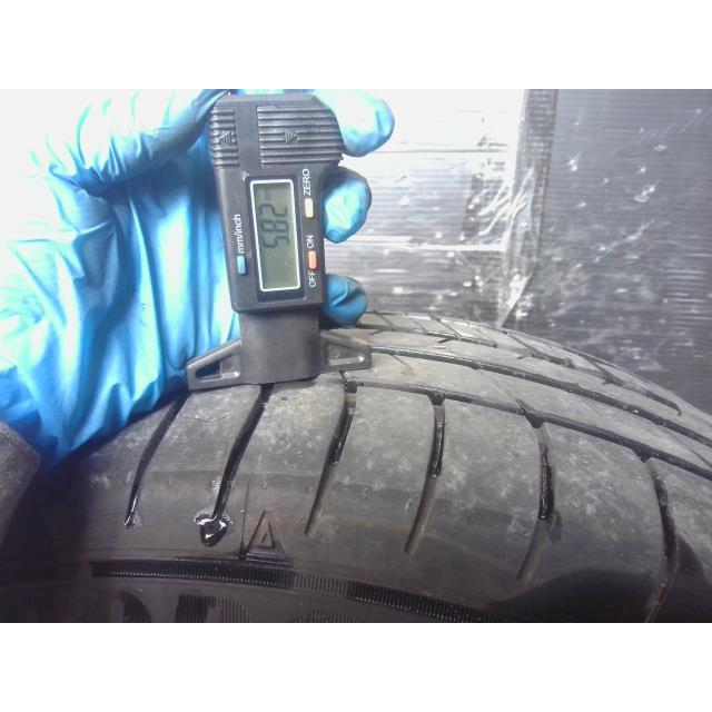 ヴォクシー 中古 トヨタ純正 グッドイヤー ZRR80 205/60R16 タイヤ