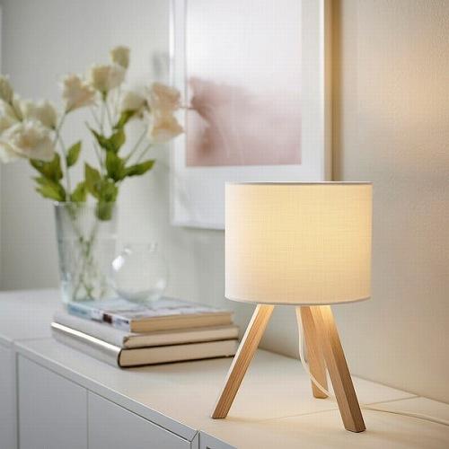 イケア（IKEA） テーブルランプ アッシュ ホワイト m10573569