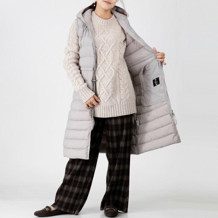 【送料無料】 高見えするストレッチロングダウンベスト 4色 M-LL 内ポケット付 フード付 レディース アウター ダウンベスト ロング丈 撥水加工 防寒 軽量ダウン |  | 08