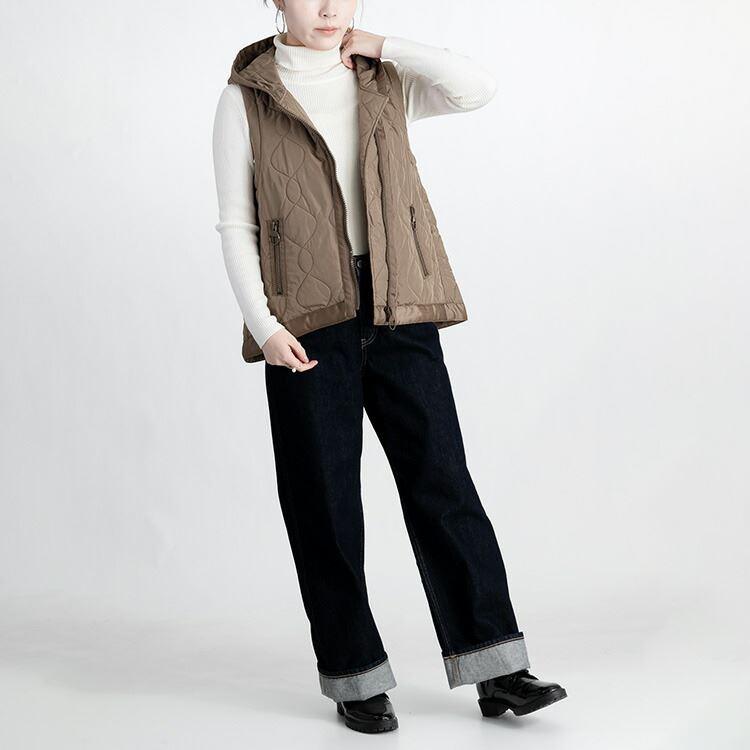 【送料無料】 BIG ZIP使いキルティングベスト 4色 M-LL 中綿 洗える レディース アウター ベスト フード付き 袖なし 保温性 |  | 06