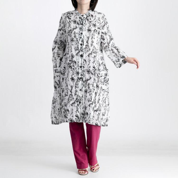 【送料無料】 植物プリント ピンタック シャツ ワンピース 5色 洗える レディース ワンピース ロングチュニック 前あき ボタン留め |  | 06