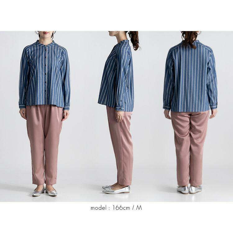 【送料無料】 パールボタン使いデニムストライプブラウス 2色 M-LL 洗える 長袖 レディース トップス ブラウス デニム シャツ ストライプ パール 春夏秋 |  | 12