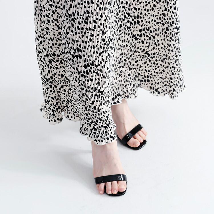 【送料無料/再入荷】 クリスタルプリーツキャミワンピース 4色 M L 洗える 長袖 レディース トップス ワンピース キャミワンピ プリーツ |  | 07