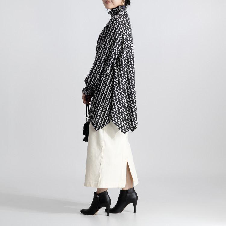 【送料無料/再入荷】 幾何柄シャーリングチュニック 3色 M L 洗える 長袖 レディース トップス チュニック 幾何学柄 Aライン 体型カバー 大人きれい 春秋冬 |  | 16