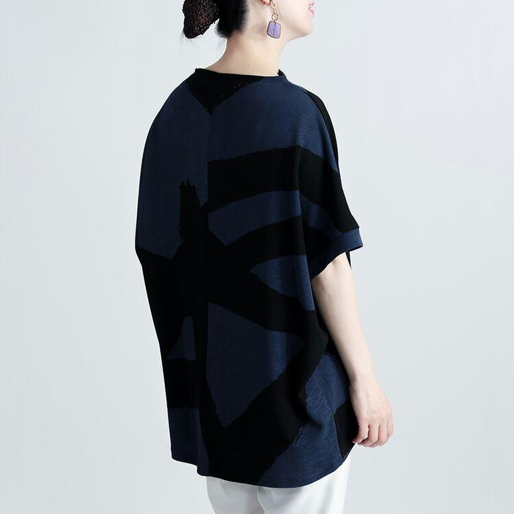 【送料無料/再入荷】 アート柄チュニック 3色 M-L 洗える 半袖 レディース トップス チュニック 体型カバー 二の腕カバー ゆったり ストレッチ  春夏秋 |  | 14