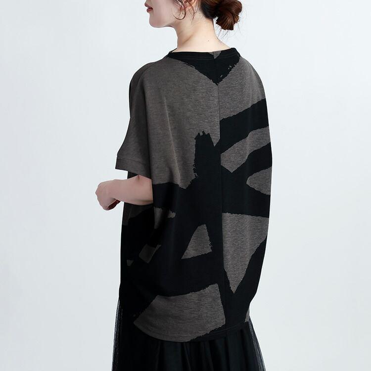【送料無料/再入荷】 アート柄チュニック 3色 M-L 洗える 半袖 レディース トップス チュニック 体型カバー 二の腕カバー ゆったり ストレッチ  春夏秋 |  | 07