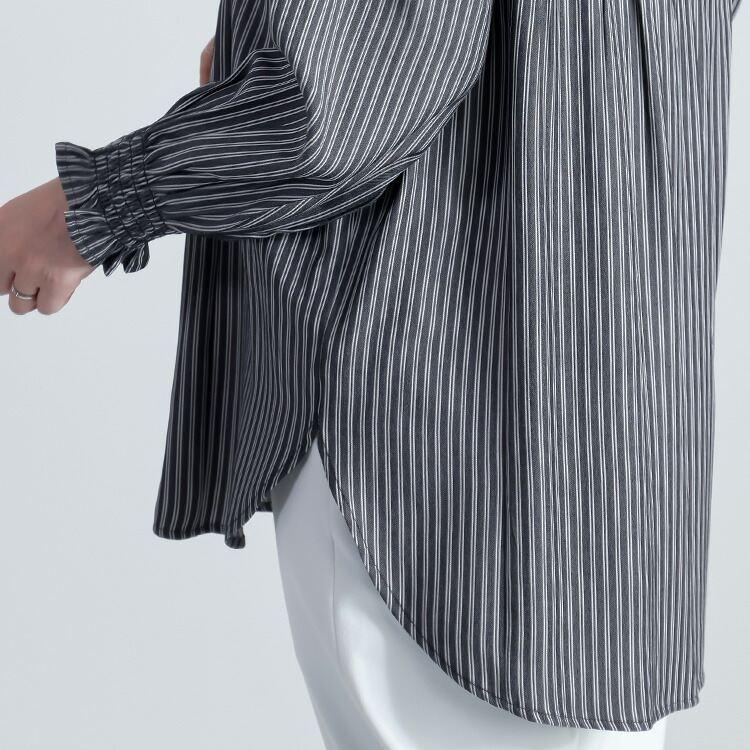 【新作】【送料無料】 ボア使いストライプチュニック 2色 M-L 洗える レディース トップス チュニック 長袖 ボトルネック ラウンドスリットヘム ふわふわ |  | 06