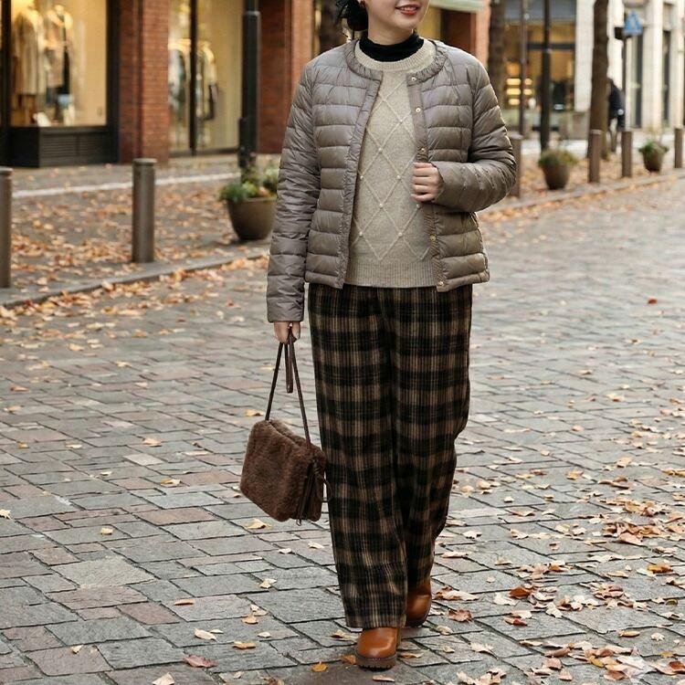 【準新作/送料無料】 超軽量ダウンジャケット 4色 M-LL 撥水 長袖 レディース アウター ダウンジャケット ダウンコート ライトダウン ノーカラー 防寒 春秋冬 |  | 07