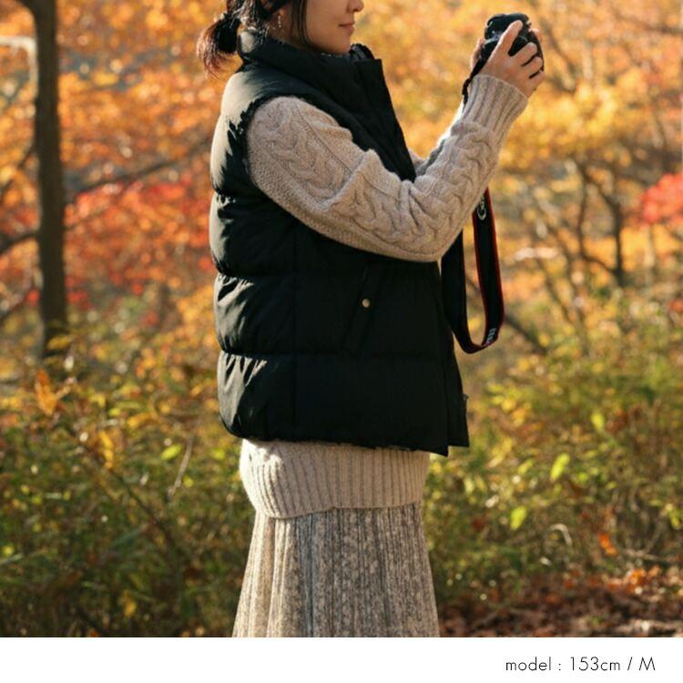 【新作】【送料無料】 リバーシブルダウンベスト M-LL 軽量 防寒 レディース アウター ベスト ダウンベスト リバーシブル 2way ダウン 中綿 英字柄 無地 |  | 06