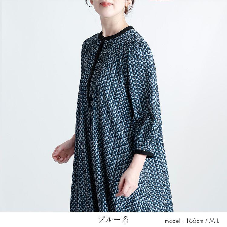 【送料無料】 幾何柄ピンタックワンピース 3色 M-L 洗える 八分袖 レディース トップス ワンピース Aライン ラウンドネック 総柄 幾何学 ピンタック 春秋 |  | 04
