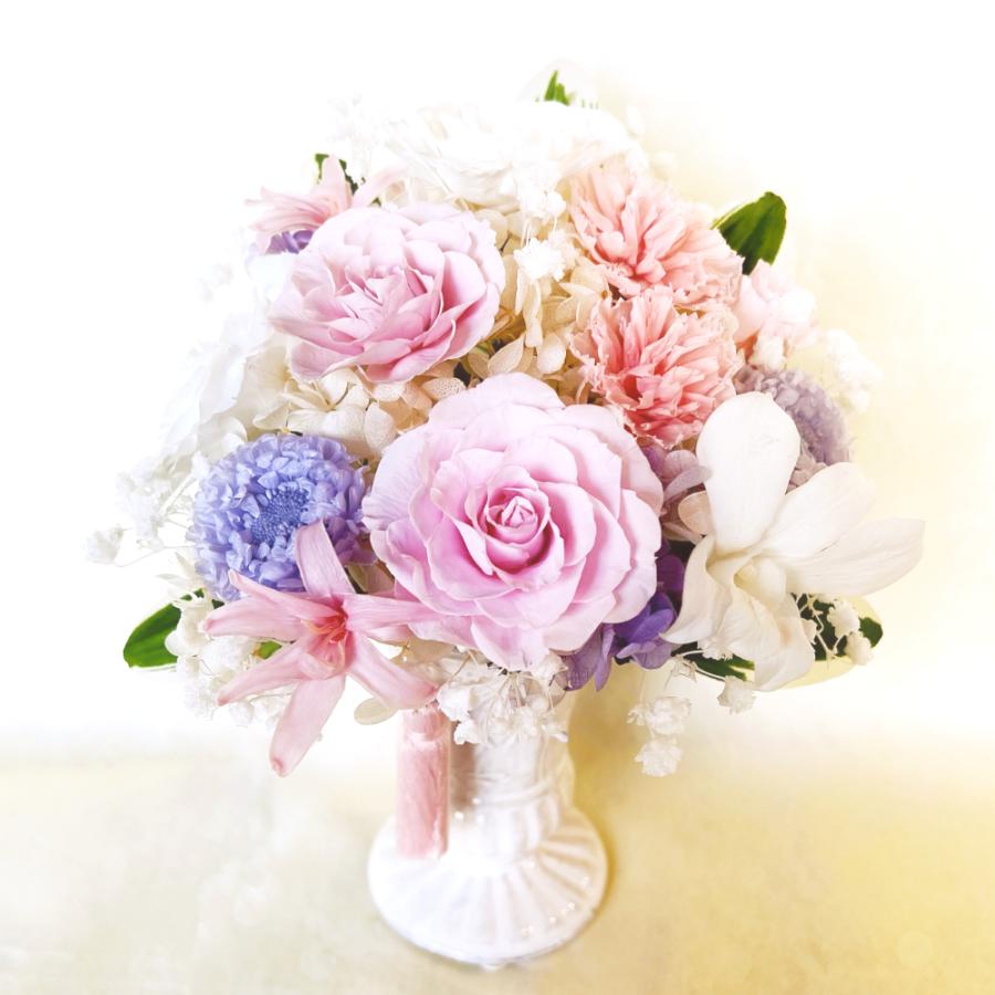 仏花 お祝い プリザーブドフラワー 送料無料 枯れない花 お仏壇 お供え花 お彼岸 薔薇 カーネーション あじさい 保護ケース プレゼント インテリア 造花 ギフト | ブランド登録なし | 01