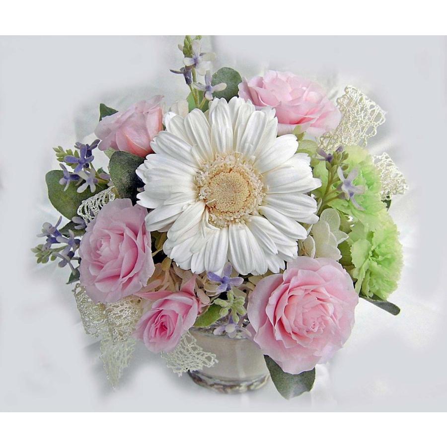 可愛いブーケcuddly Bouquet ピンクのバラと白いガーベラとカーネーション ケース入 アレンジ プリザーブドフラワー Cuddlyb1000pk プリザーブドフラワーギフトclaps 通販 Yahoo ショッピング