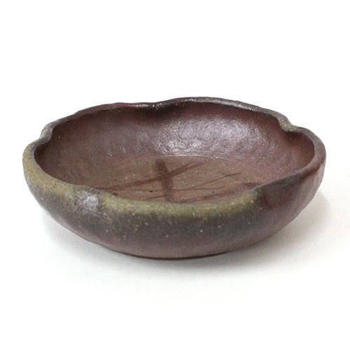 -50\b　備前焼　煎餅皿　輪花　菊　小皿　豆皿 50 備前焼 煎餅皿 輪花 菊 小皿 豆皿