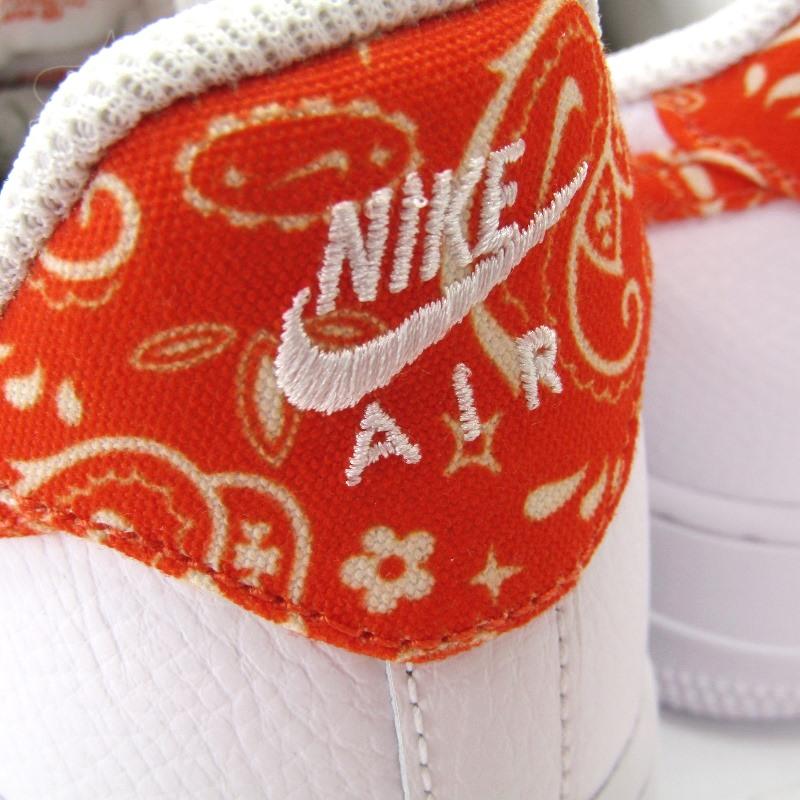未使用 NIKE ナイキ 25.5cm WMNS AIR FORCE 1 07 ESS PAISLEY DJ9942 