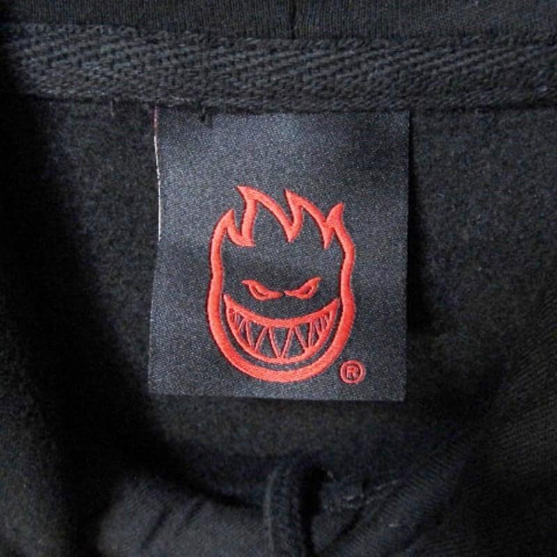 FTC SPITFIRE プルオーバーパーカー フーディ XL 黒 両面プリント FTC（エフティーシー）の「FTC x SPITFIRE PULLOVER HOODY