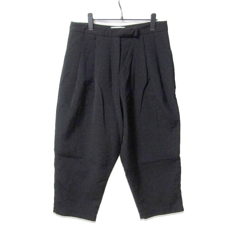 スタジオニコルソン キルティング加工 クロップド パンツ ブラック  